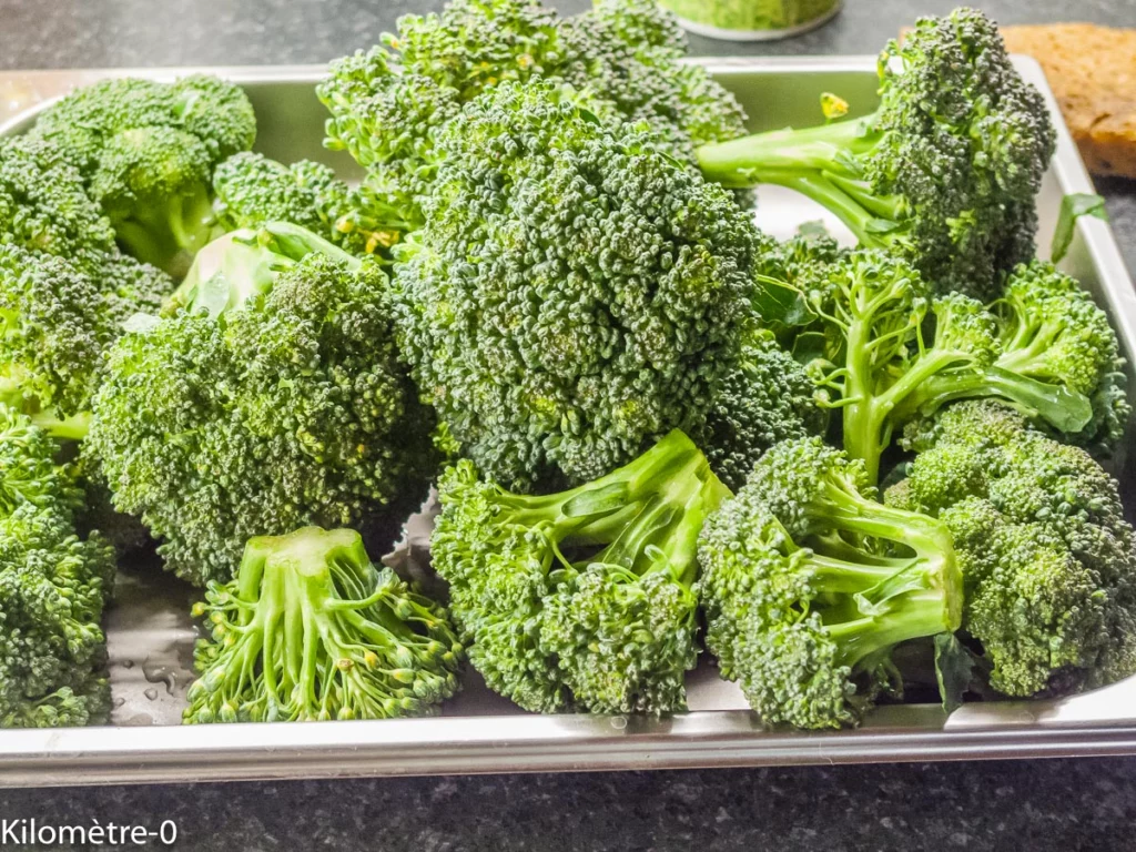 Salade de pâtes aux haricots rouges, sardines et brocolis - Étape 2