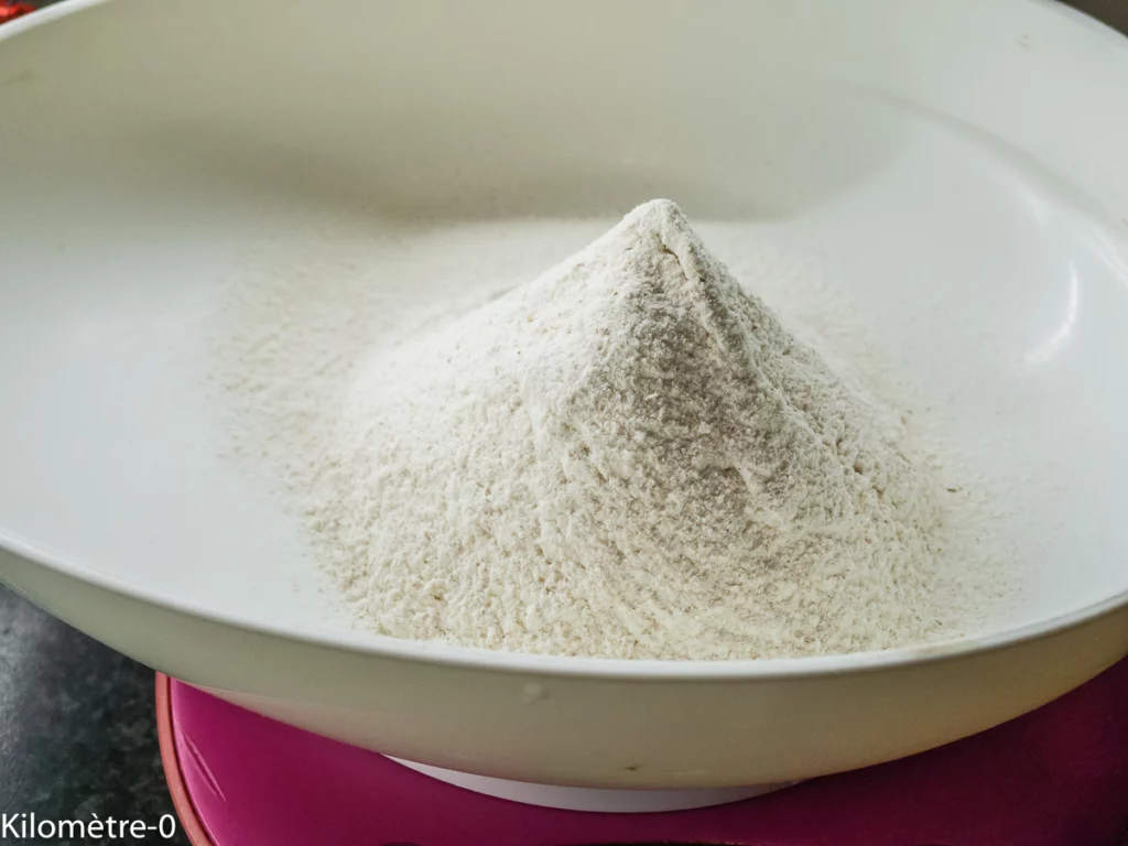 Gâteau du matin aux noix et aux poires - Étape 4