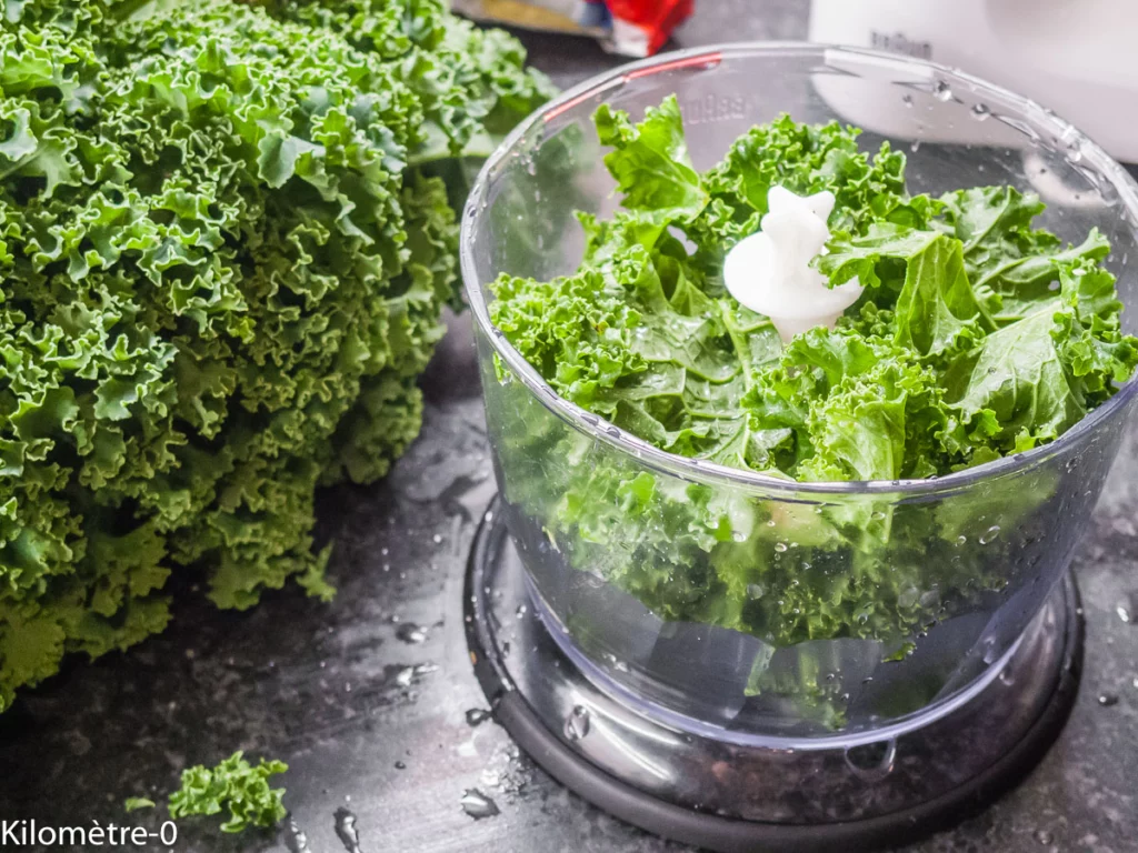 Burger au chou kale, pommes et fromage - Étape 1