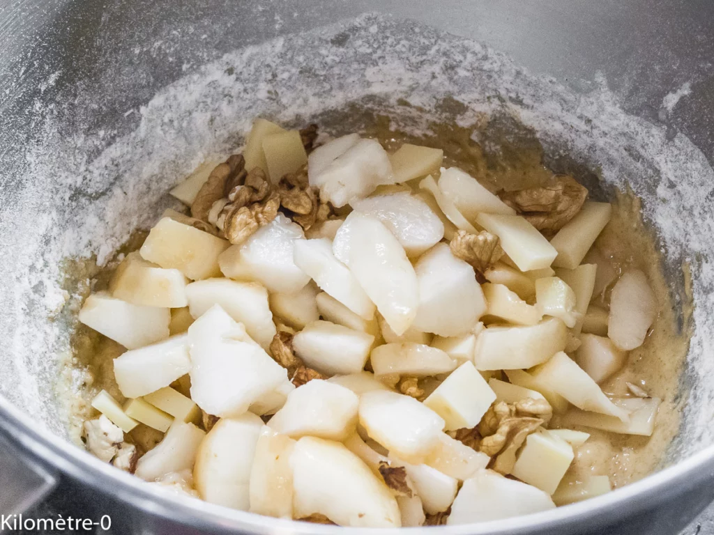 Gâteau du matin aux noix et aux poires - Étape 9