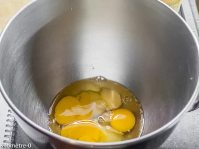 Banana bread : étape 2 — Préchauffez le four à 180°.