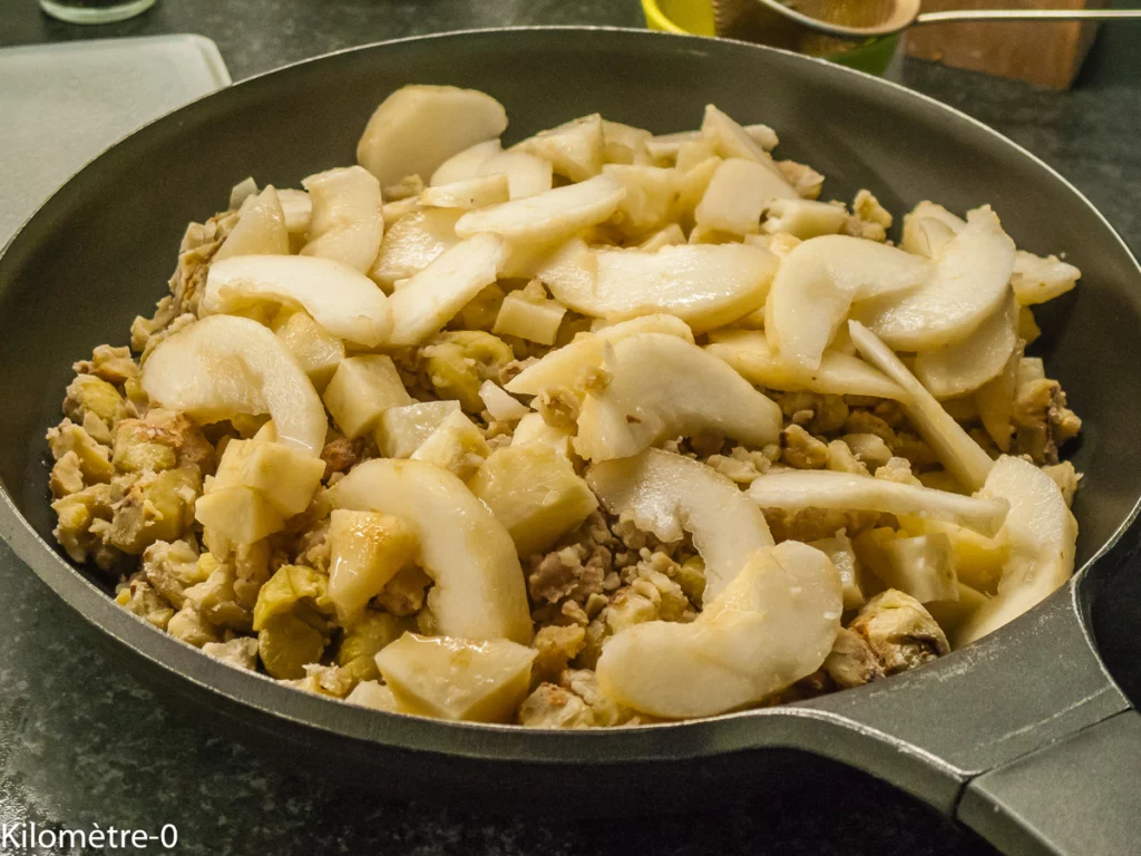 Confit de canard au céleri, poires et châtaignes - Étape 6