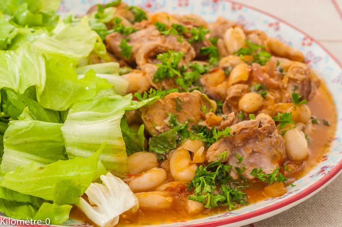 Photo de recette de porc, échine, haricots blancs, mijoté, automne, hiver, facile, Kilomètre-0, blog de cuisine réalisée à partir de produits de saison et issus de circuits courts