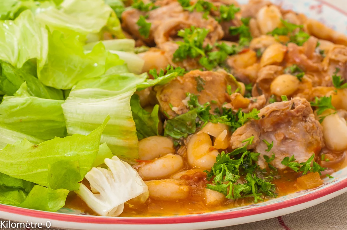 Photo de recette de porc, échine, haricots blancs, mijoté, automne, hiver, Kilomètre-0, blog de cuisine réalisée à partir de produits de saison et issus de circuits courts