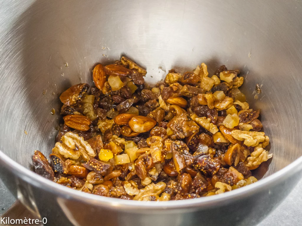 Le zelten trentino, gâteau italien de Noël - Étape 9