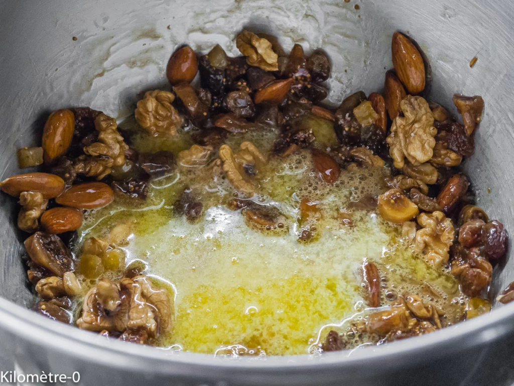 Le zelten trentino, gâteau italien de Noël - Étape 10