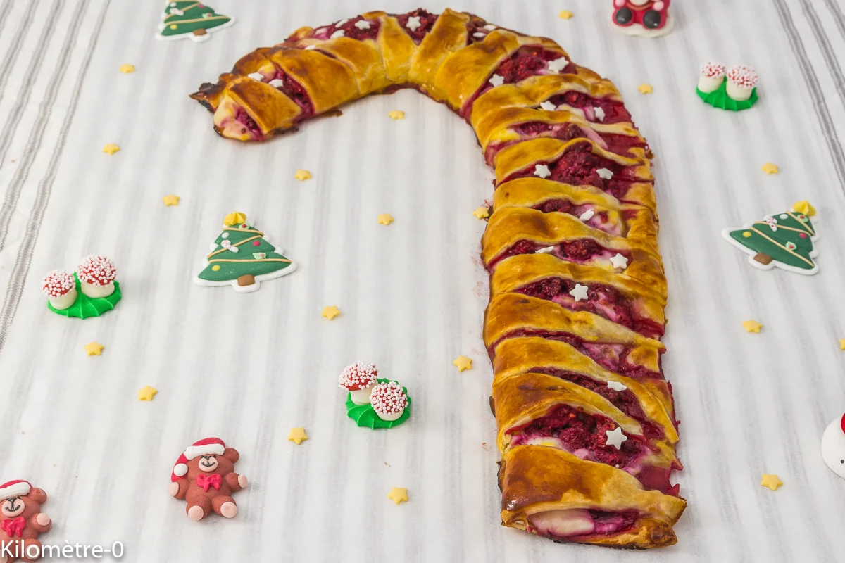 Photo de recette de Noël, candy cane, bâton du berger, feuilleté, framboises, ricotta, cuisine italienne, Italie, facile, rapide, dessert, Kilomètre-0, blog de cuisine réalisée à partir de produits de saison et issus de circuits courts