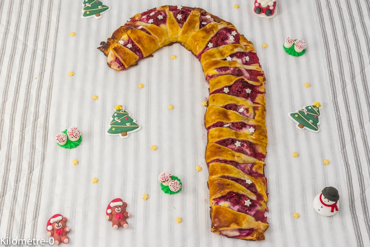 Photo de recette de Noël, candy cane, bâton du berger, feuilleté, framboises, ricotta, cuisine italienne, Italie, facile, rapide, dessert, Kilomètre-0, blog de cuisine réalisée à partir de produits de saison et issus de circuits courts