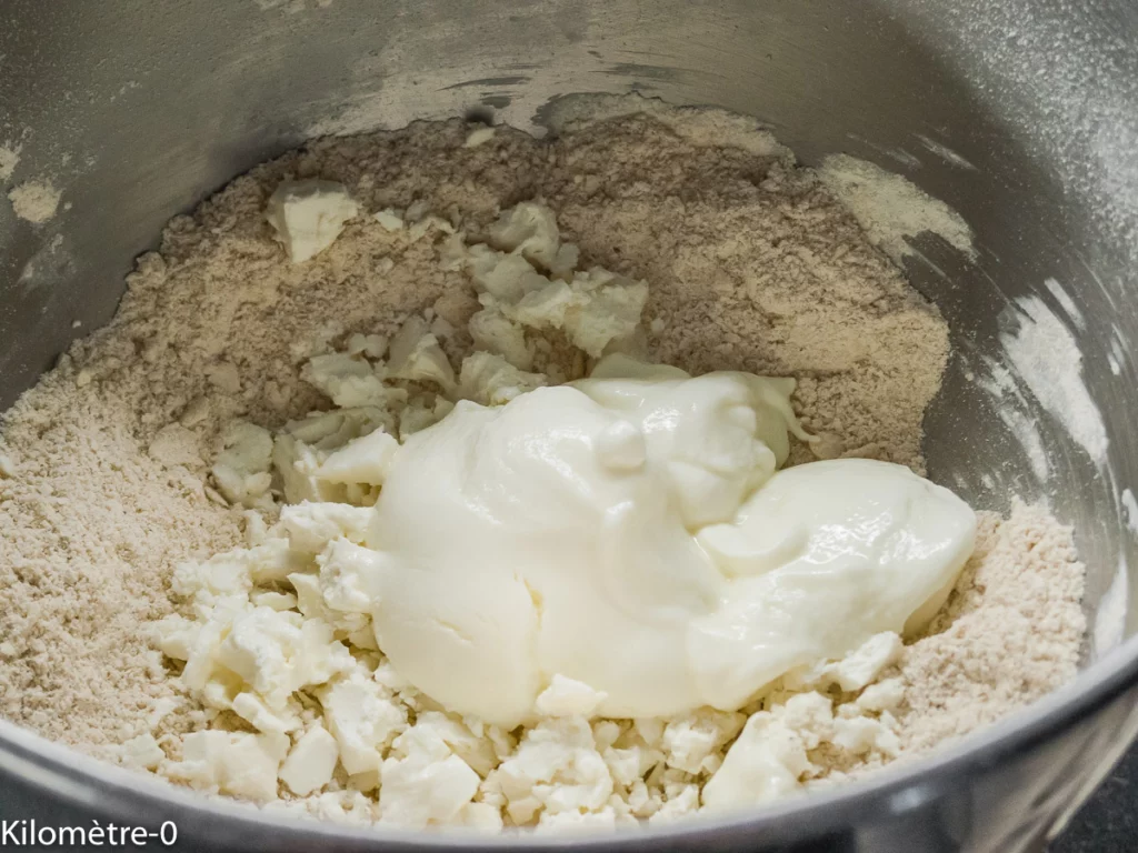 Saratele, bâtonnets croquants fêta cumin (Roumanie) - Étape 4