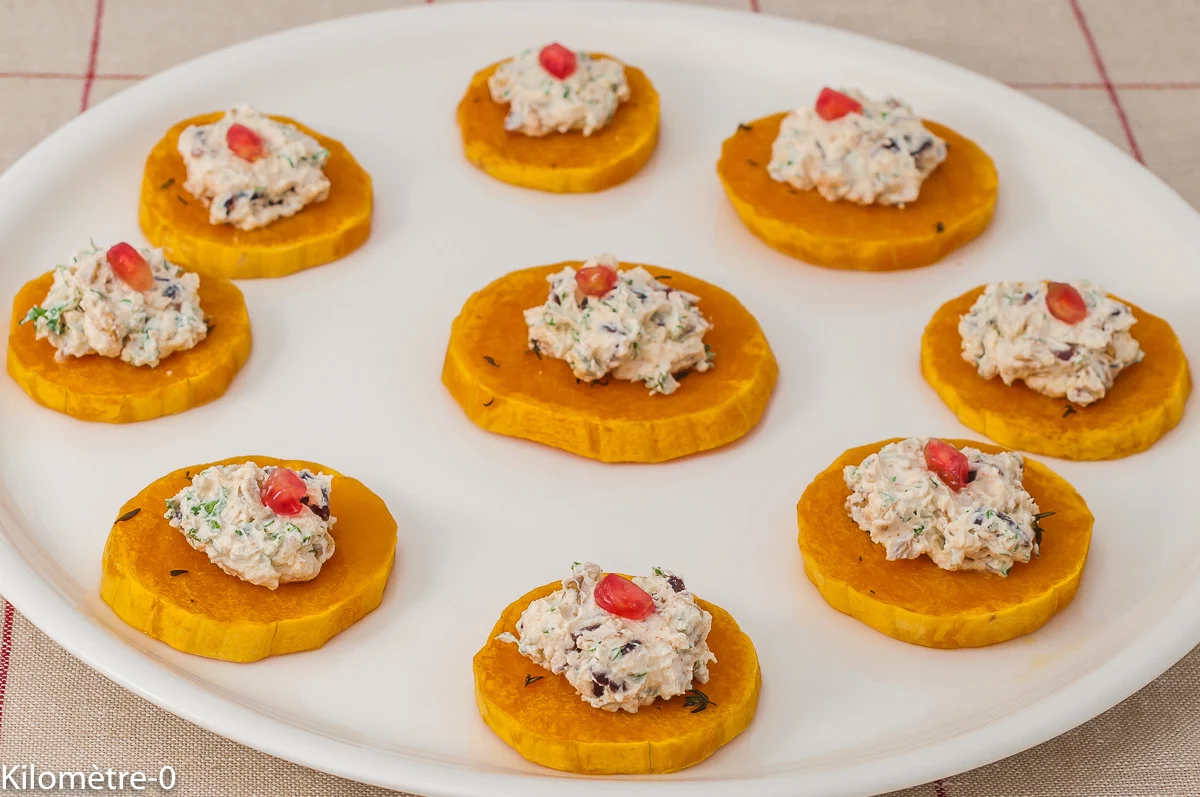 Photo de recette de canapé, butternut, cranberries, noix, végétarien, apéro, facile, légumes, courge, bio, facile, Kilomètre-0, blog de cuisine réalisée à partir de produits de saison et issus de circuits courts