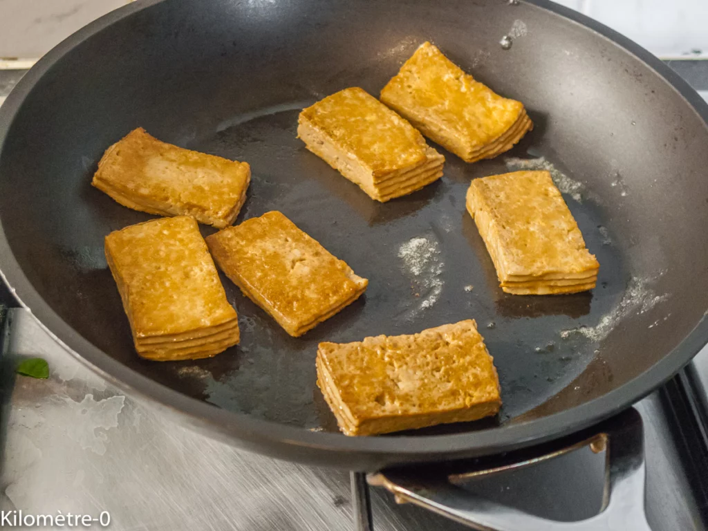 Lentilles aux épinards, tofu fumé et grenade - Étape 5