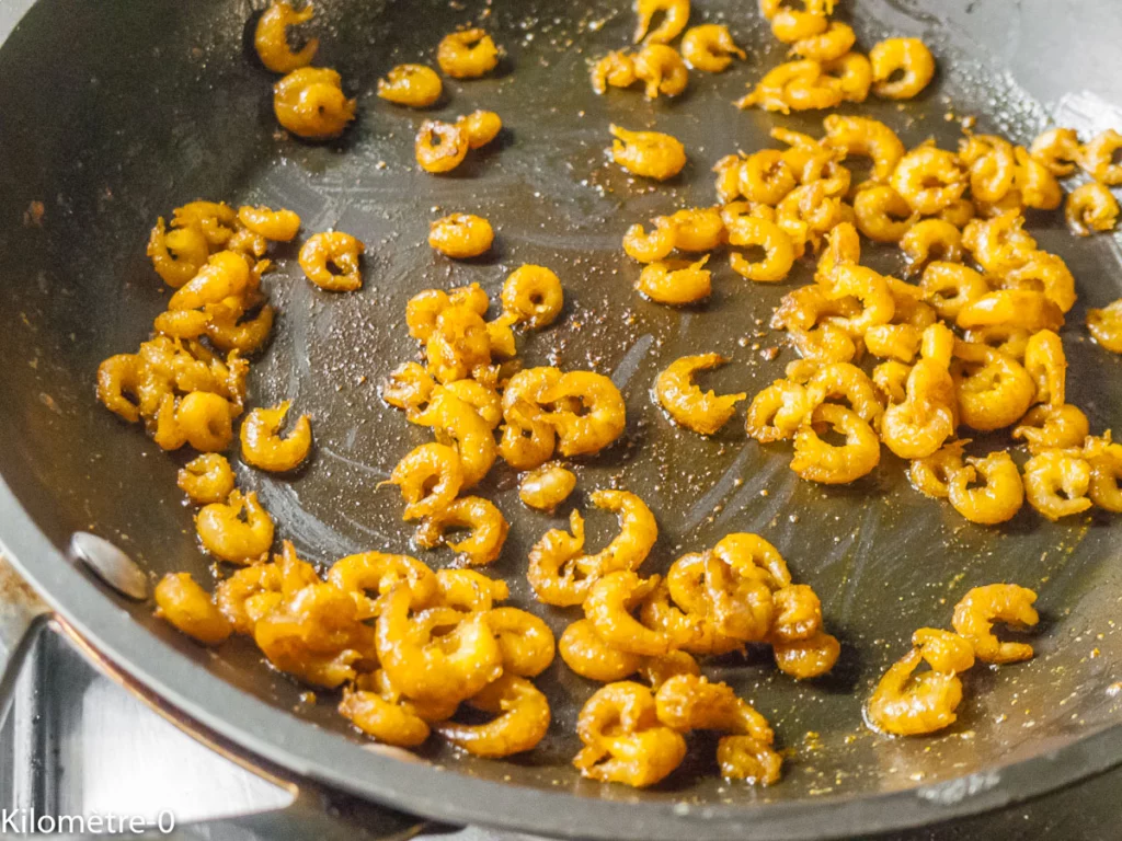 Salade d&rsquo;avocat aux crevettes et à la grenade - Étape 4