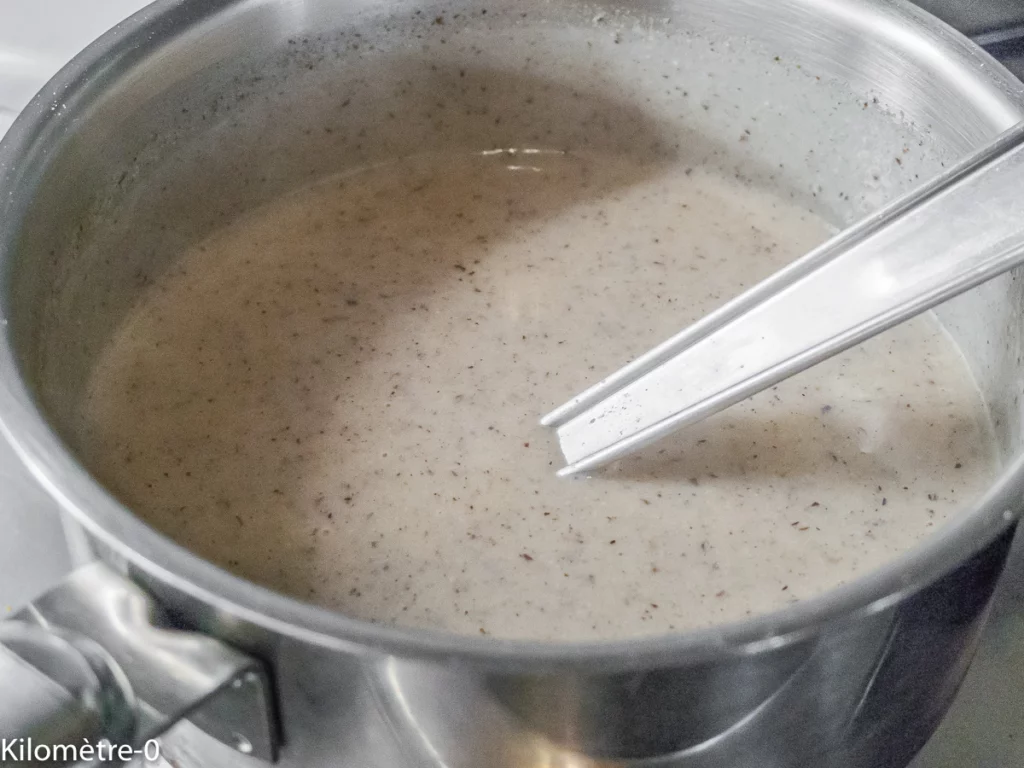 Galettes bretonnes farcies aux cèpes, béchamel au sarrasin - Étape 3