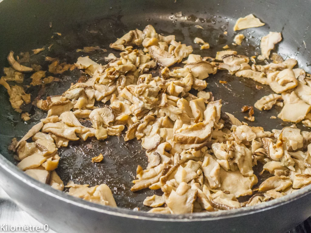 Galettes bretonnes farcies aux cèpes, béchamel au sarrasin - Étape 2
