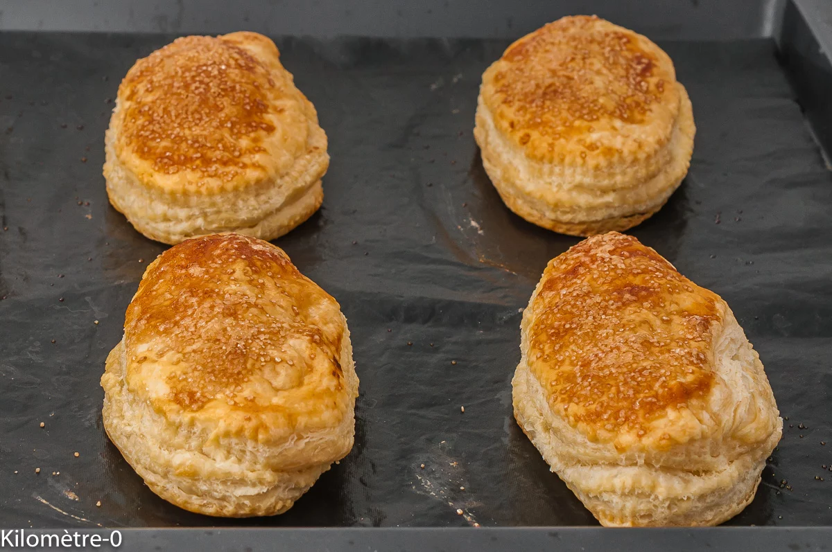 Photo de recette italienne, dolce, dessert, gâteau, langues douces, lingue dolci, Procida , Italie, gâteau italien à la crème, citron, feuilleté, spécialité italienne, île de Procida, Naples, facile, Kilomètre-0, blog de cuisine réalisée à partir de produits de saison et issus de circuits courts