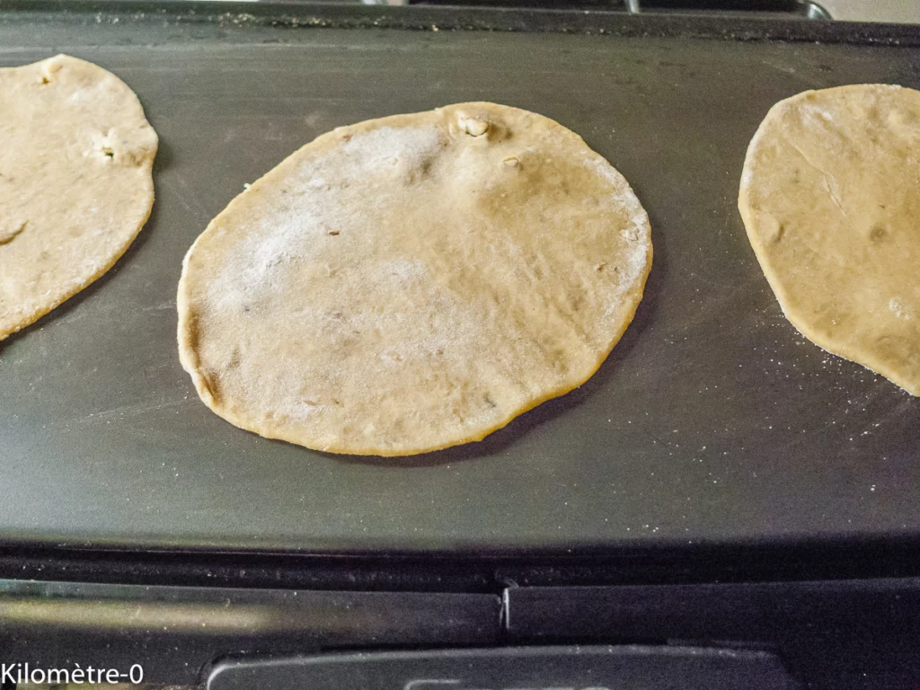 Boli, galette indienne aux pois chiches - Étape 8