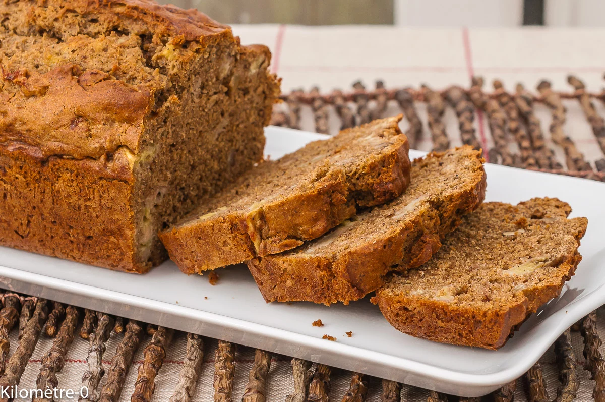 Photo de recette de bread cake, sarrasin, châtaignes,noix, fruits secs, automne, hiver, facile, bio, bananes, rapide, énergétiqueKilomètre-0, blog de cuisine réalisée à partir de produits de saison et issus de circuits courts