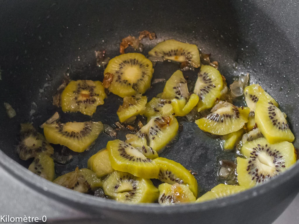 Échine de porc à la crème de kiwis et patates douces - Étape 9