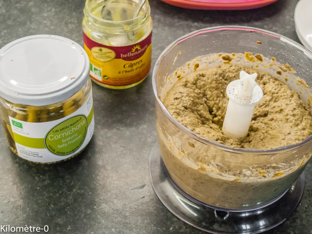 Pâté végétal au cornichons et câpres - Étape 3