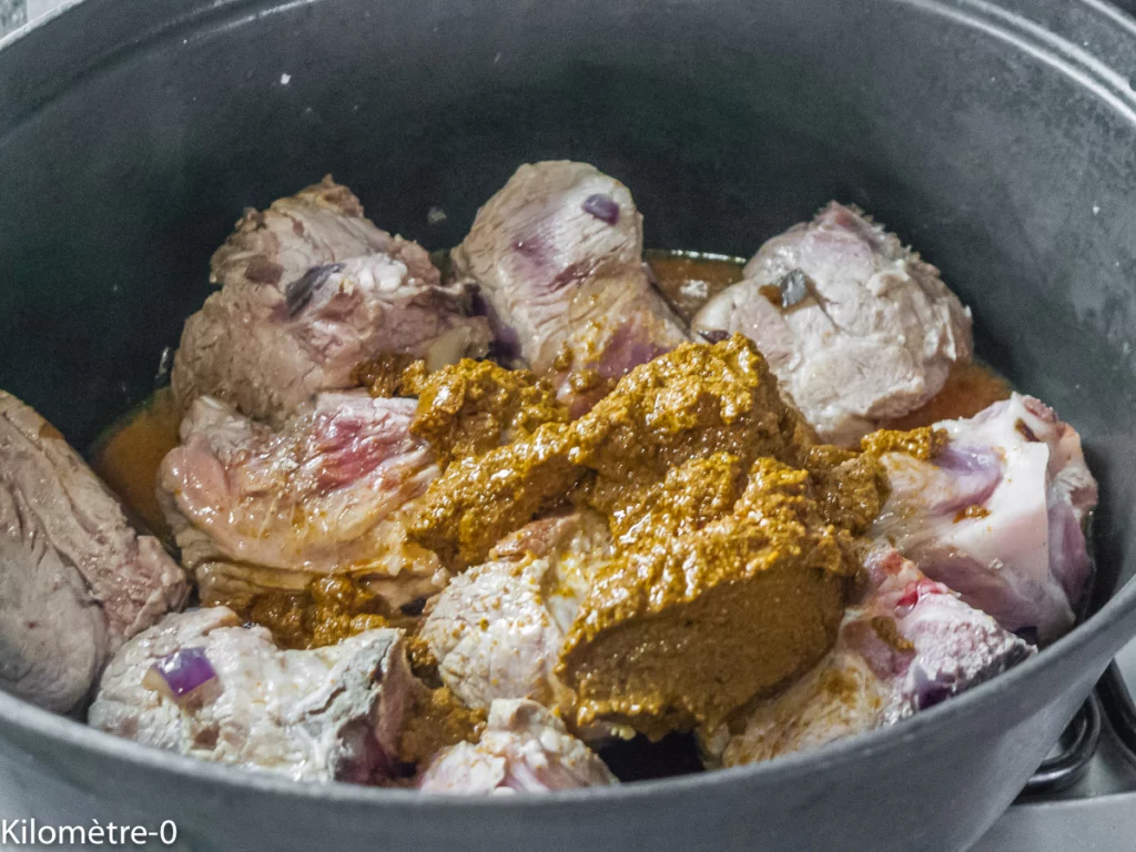 Curry d&rsquo;échine de porc aux blettes - Étape 6