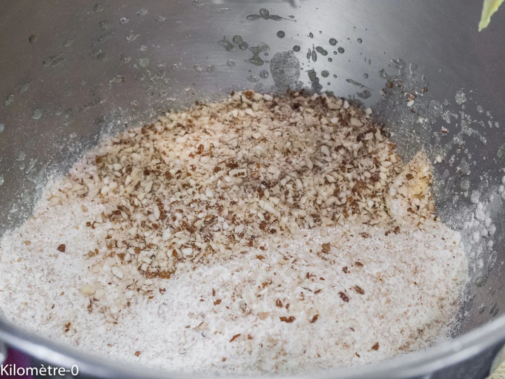 Gâteau renversé facile aux kiwis locaux - Étape 5