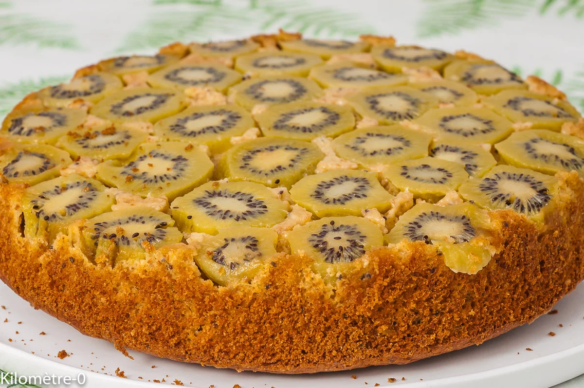 Photo de recette de gâteau, dessert, gâteau renversé, kiwis, facile, bio, automne, hiver, Kilomètre-0, blog de cuisine réalisée à partir de produits de saison et issus de circuits courts