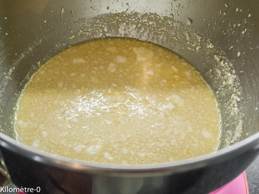 Gâteau du matin au lait de coco, amandes et kiwis - Étape 3