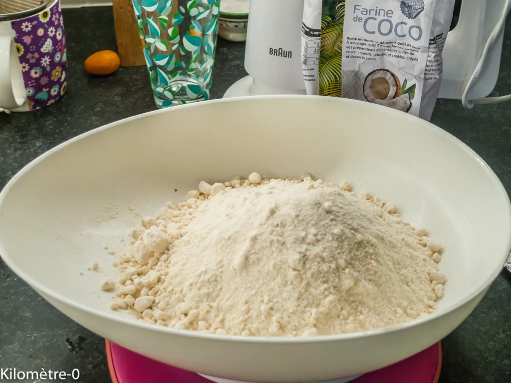 Gâteau du matin au lait de coco, amandes et kiwis - Étape 5