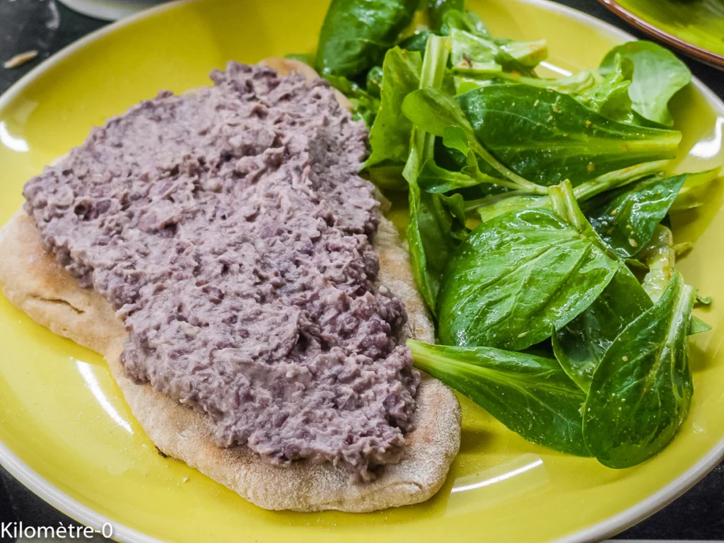 Naans aux haricots azuki, chou rouge et avocats - Étape 9