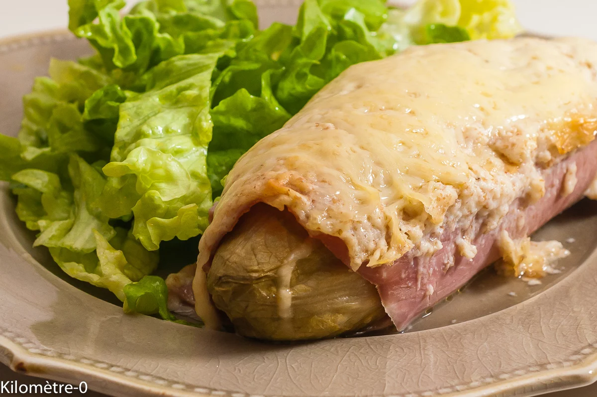 Photo de recette d'endives au jambon, facile, jambon, salade, hiver, béchamel, classique, four vapeur, Kilomètre-0, blog de cuisine réalisée à partir de produits de saison et issus de circuits courts