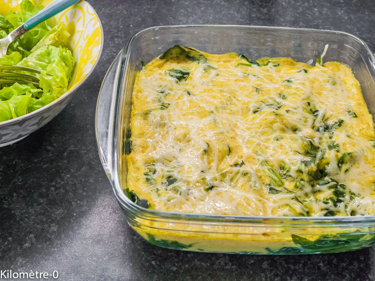 Photo de recette de gratin d'épinards, facile, bio, béchamel, curcuma, rapide, légumes, épinards, végétarien, Kilomètre-0, blog de cuisine réalisée à partir de produits de saison et issus de circuits courts