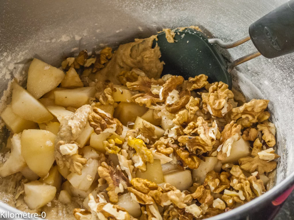 Gâteau du matin noisettes, noix et poires - Étape 7