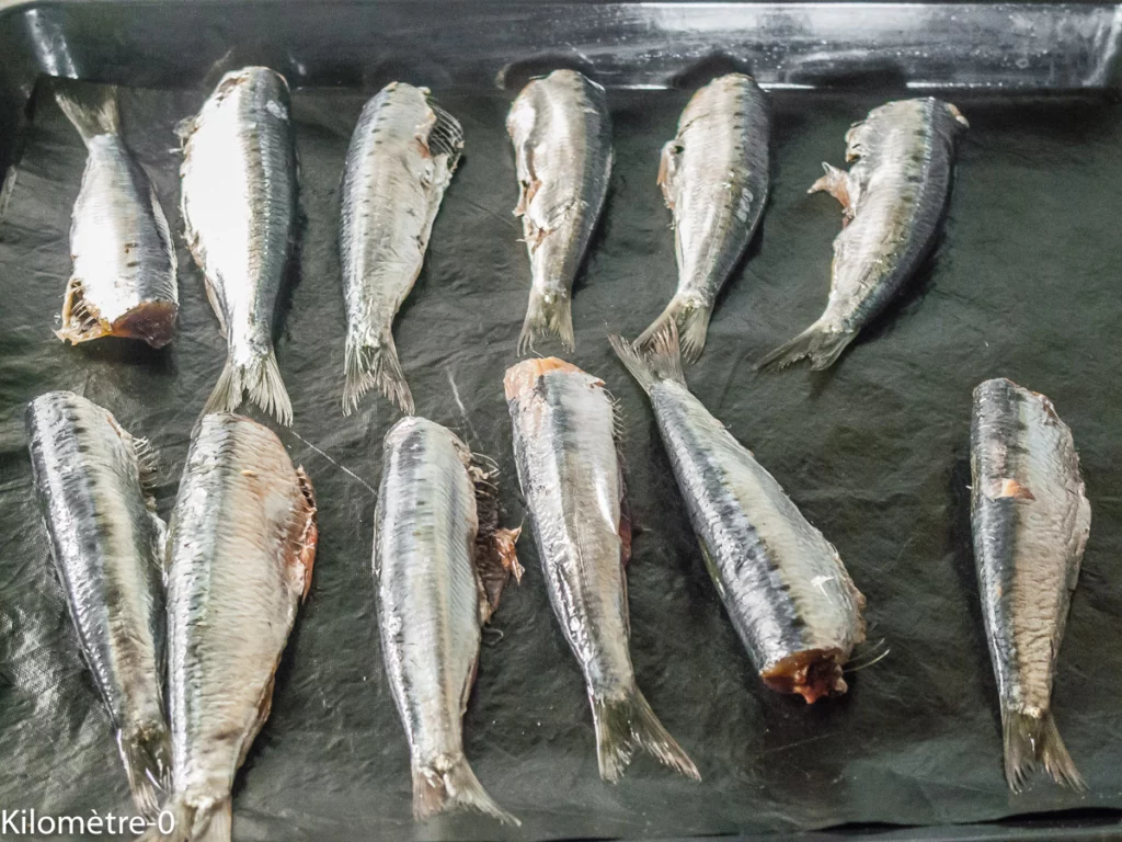 Sardines, semoule aux fèves, petits pois et fines herbes - Étape 10
