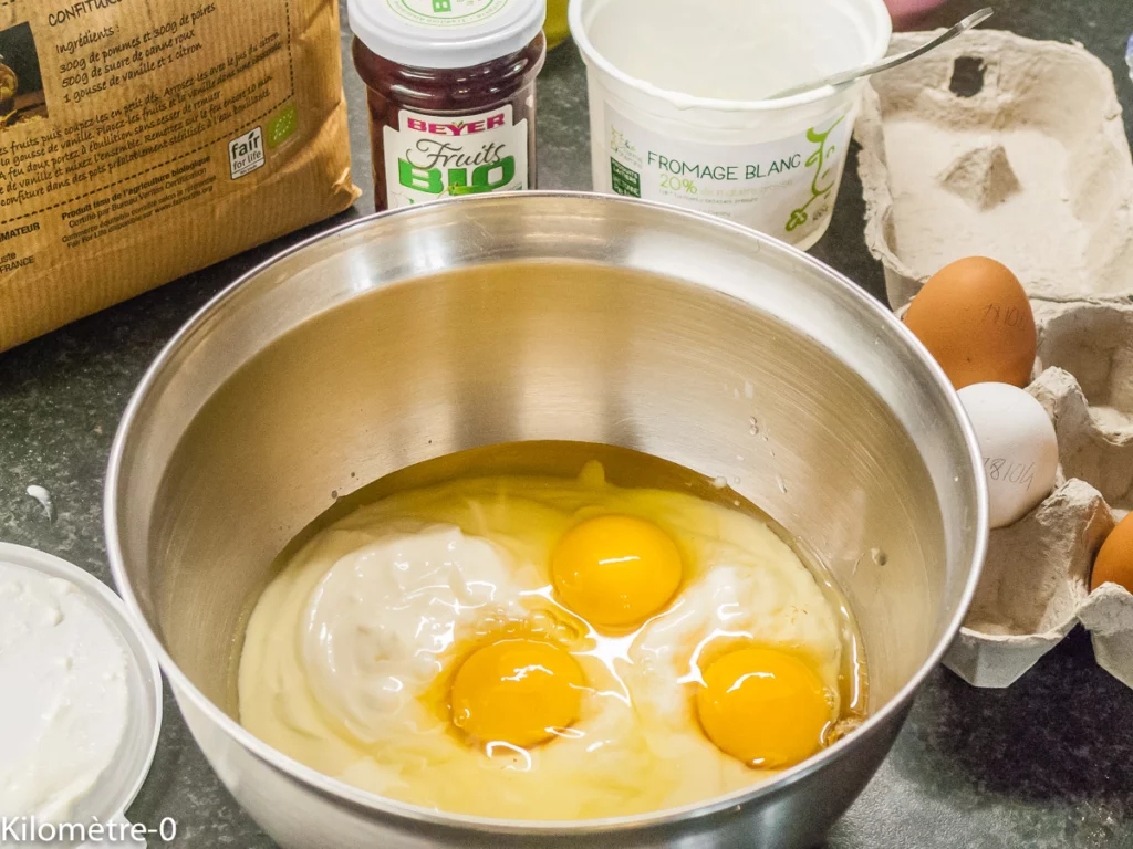 Gâteau au fromage blanc et aux griottes - Étape 1