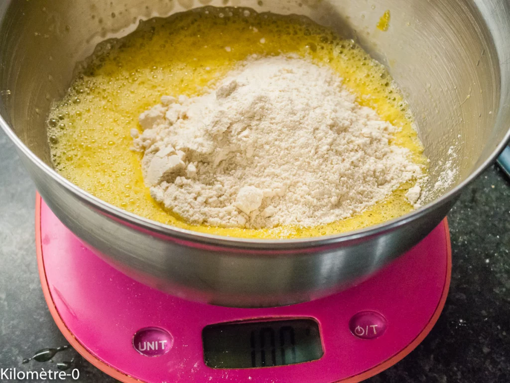 Flan pâtissier coco griottes - Étape 3