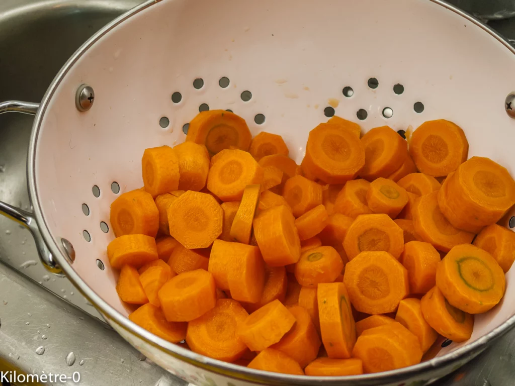 Joues de porc aux carottes et petits pois - Étape 6