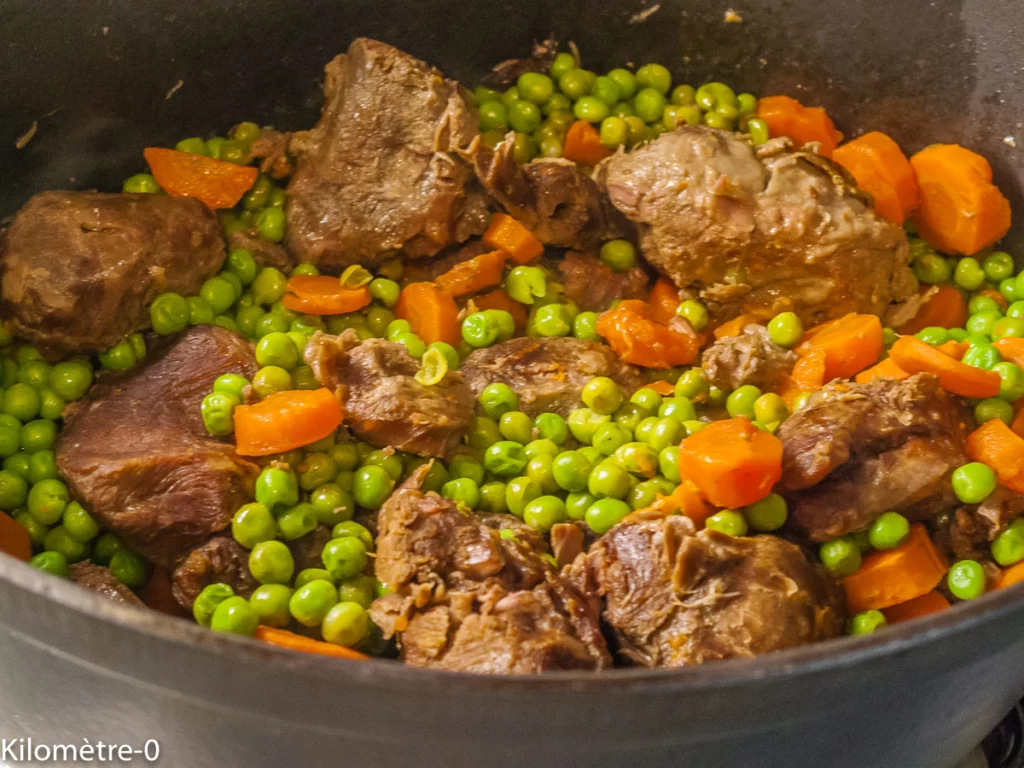 Joues de porc aux carottes et petits pois - Étape 9