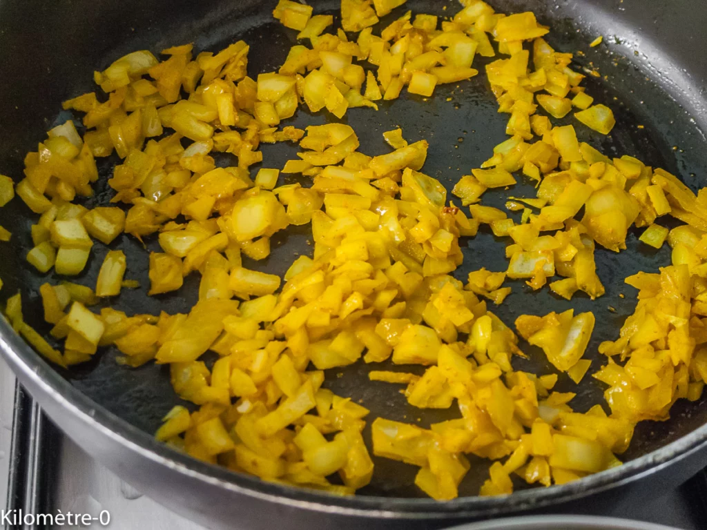 Pâtes et pois chiches aux légumes, œufs et fêta - Étape 9