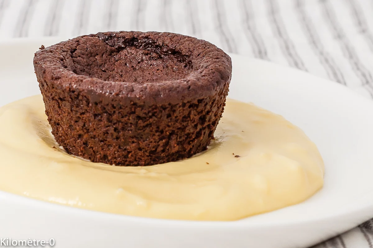 Photo de recette de fondant au chocolat, chocolat, coulant, crème pâtissière, vanille, gingembre, facile, légère, bio deKilomètre-0, blog de cuisine réalisée à partir de produits de saison et issus de circuits courts