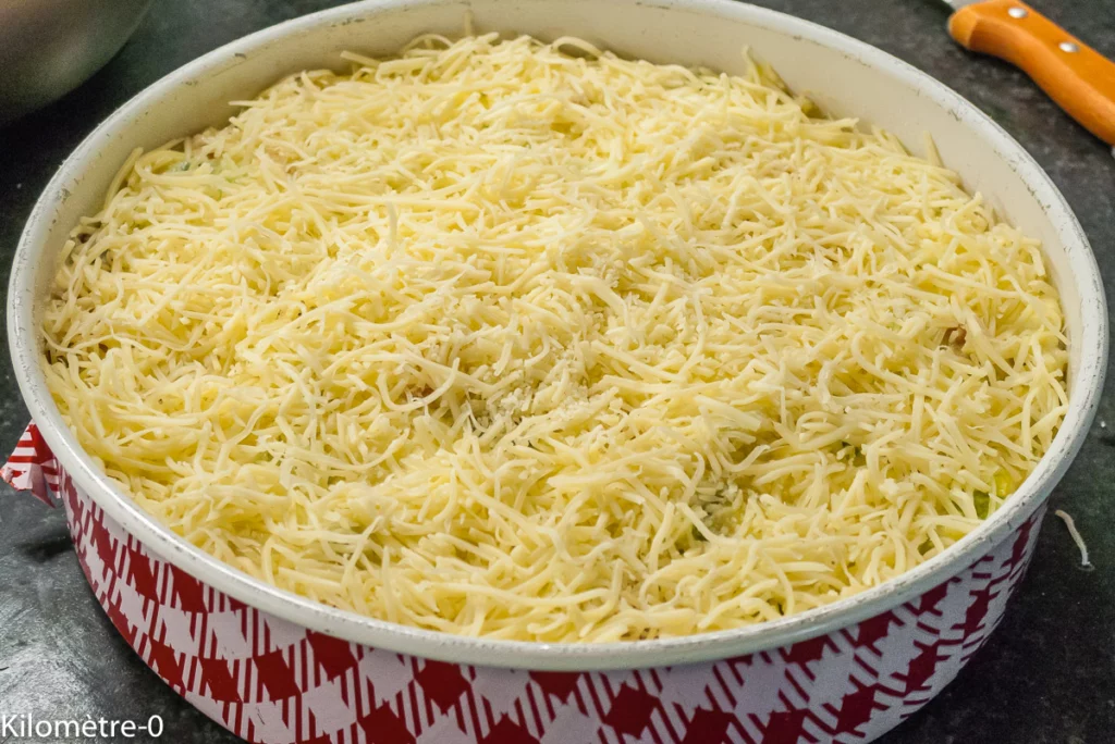 Gâteau de semoule aux oignons, carottes et lardons - Étape 13