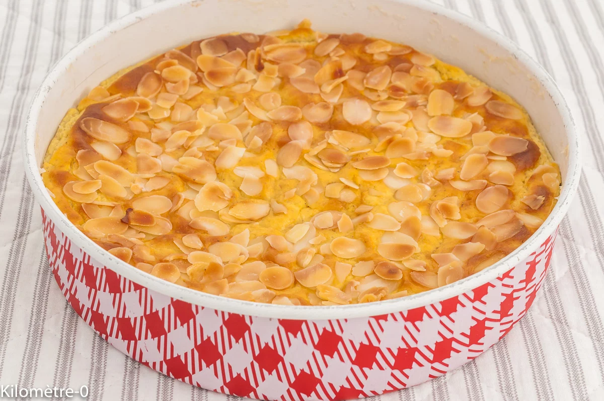 Photo de recette de gâteau, dessert, céréales, semoule, millet, bio, amandes, laitage, Kilomètre-0, blog de cuisine réalisée à partir de produits de saison et issus de circuits courts