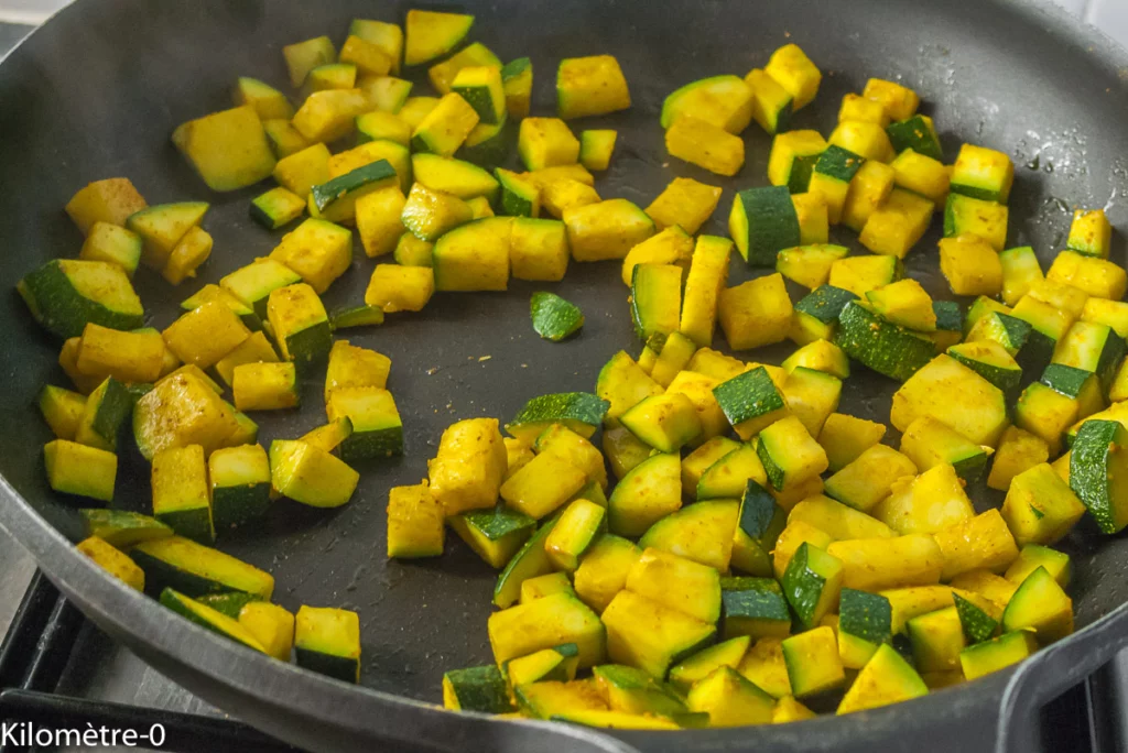 Cake courgette, emmental et maïs - Étape 1