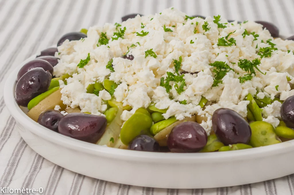 Salade de pommes de terre et fèves aux olives et à la fêta - Étape 4