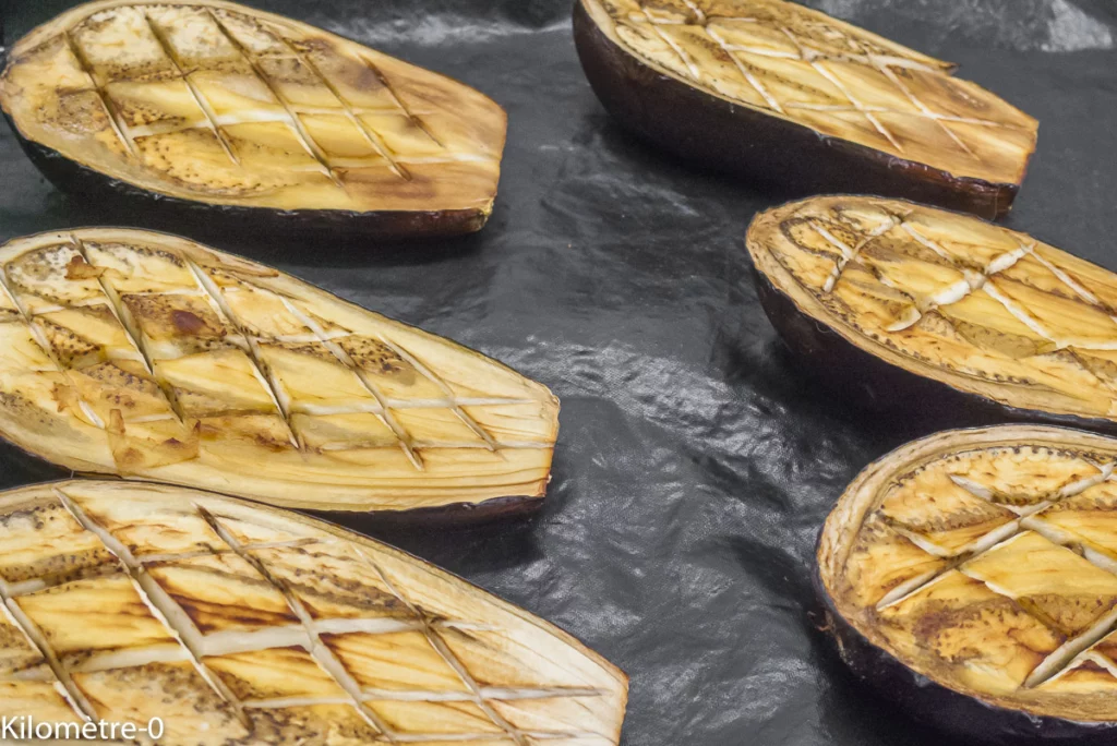 Aubergines farcies aux œufs - Étape 5