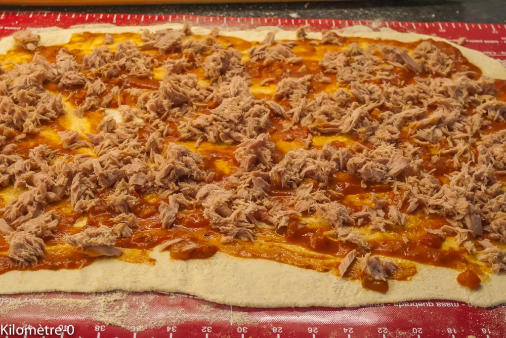 Pizza roulée au thon - Étape 5