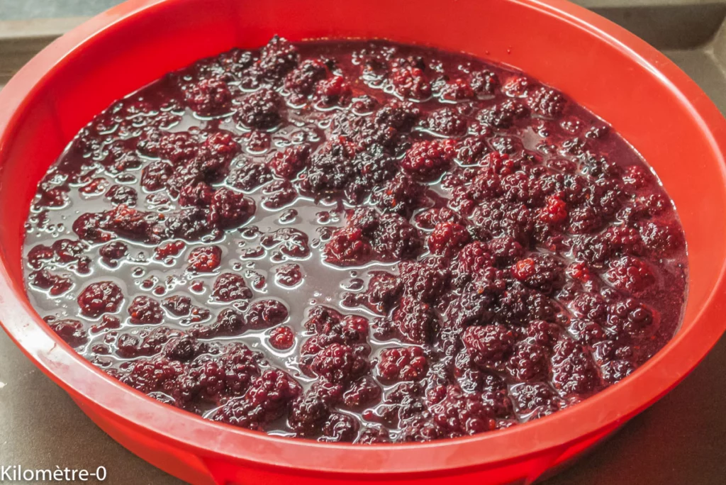 Gâteau renversé aux mûres facile - Étape 10