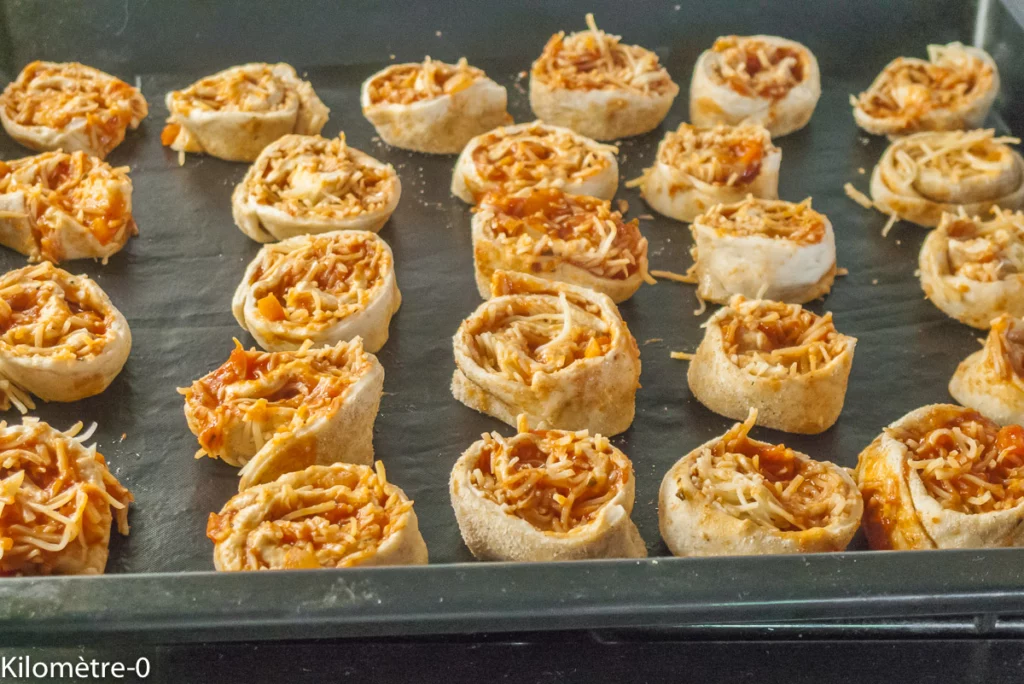 Pizza roulée végétarienne (tomates et emmental) - Étape 7