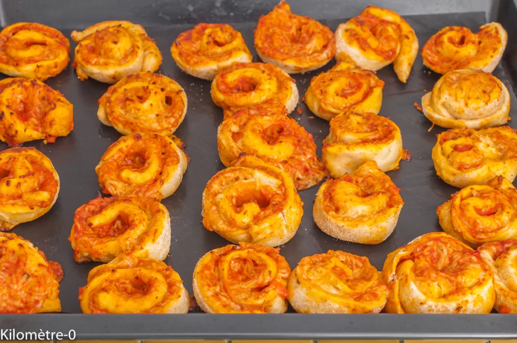 Pizza roulée végétarienne (tomates et emmental) - Étape 8