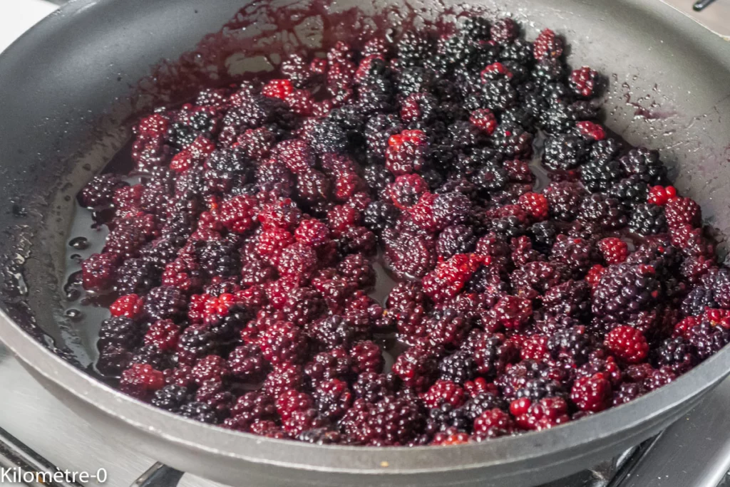 Gâteau moelleux aux mûres et à la ricotta - Étape 2