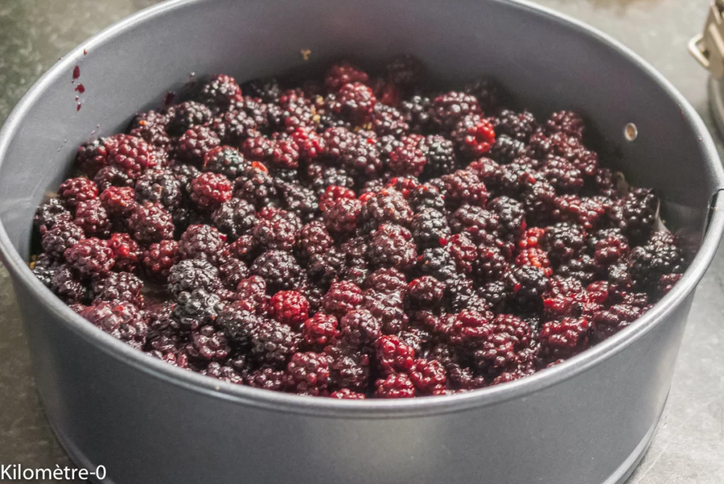 Gâteau moelleux aux mûres et à la ricotta - Étape 5